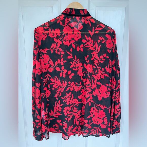 Chico’s Red Floral Ruffle Front Blouse | Size 3 (U.S. 16/18) - Picture 6 of 8